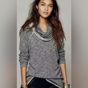 Free People Beach Cocoon Cowl Pullover One‎ Size